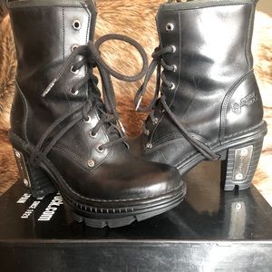 Black leather Rocker/combat/moto/gothic boots